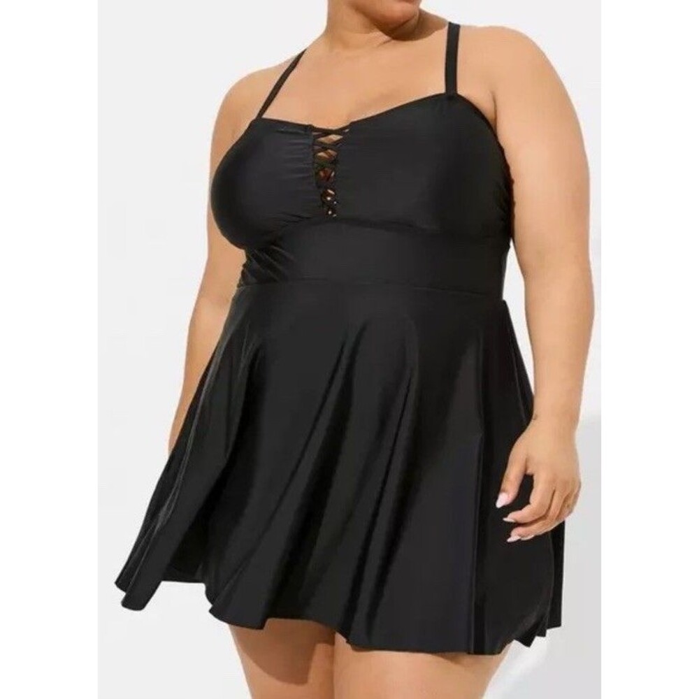 0 Torrid Wireless Long Lattice Front Swim Dress with Brief NWT Black